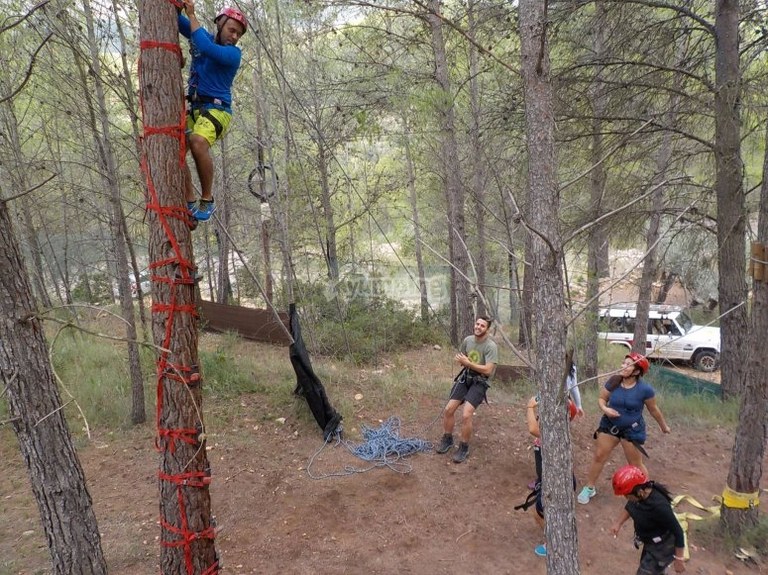 Rapel, tirolina y slack line, en Santa Barbara