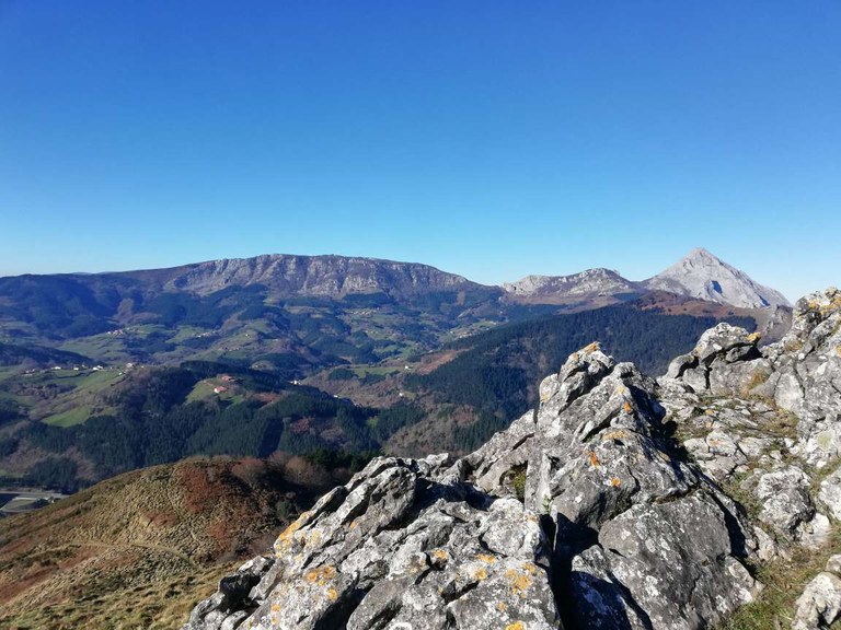 Murugain, por la senda del dragón