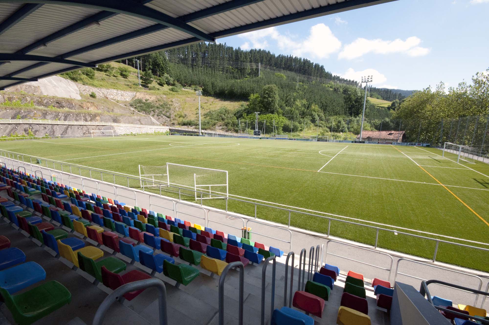 Campo de fútbol de Mojategi
