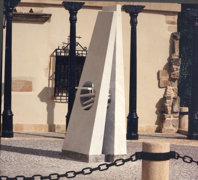 Escultura de Marta Medici.