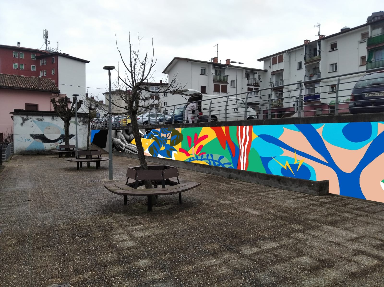 248 vecinos/as participan en el proceso participativo para elegir el mural que se pintará en la plaza del Hogar del Jubilado Toki Argi
