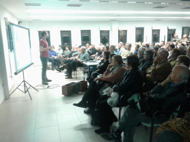 500 pertsona San Andresko hitzaldietan