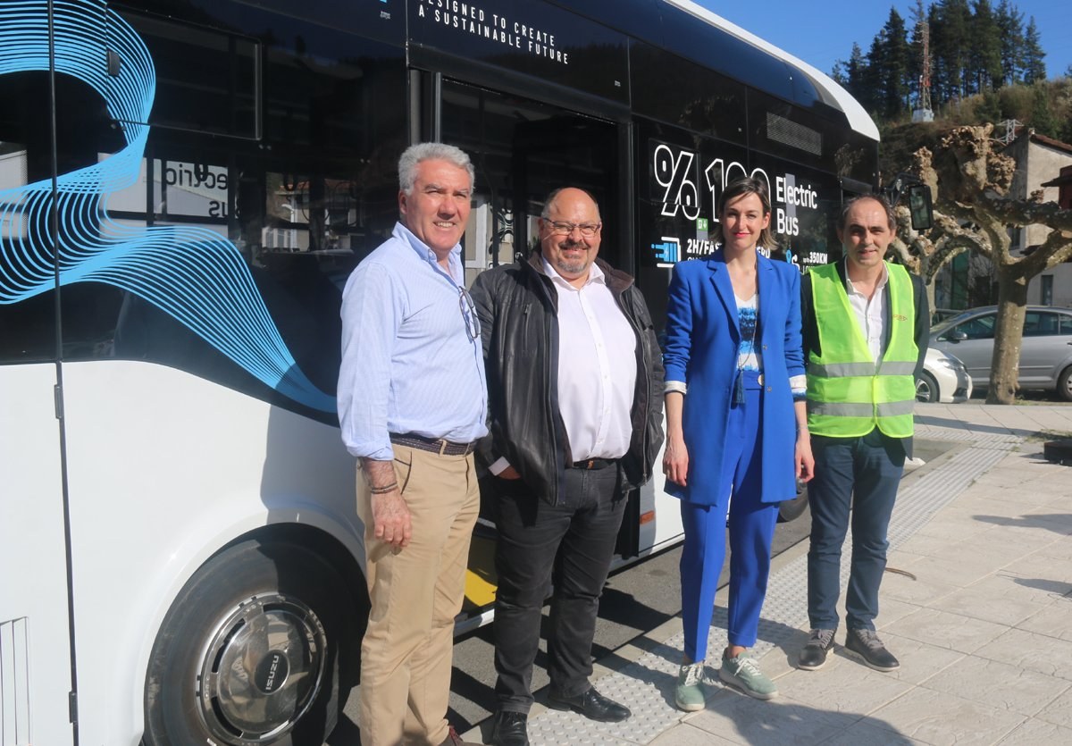 Arrasate prueba un bus eléctrico de cara a la renovación de la flota de vehículos del servicio urbano
