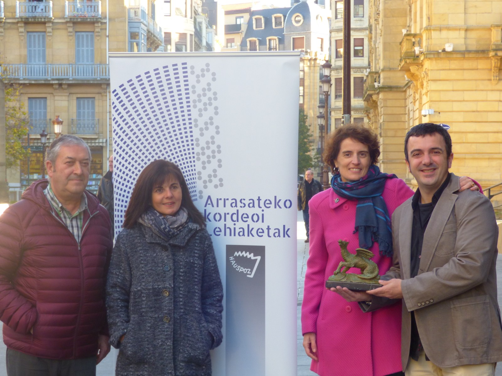 Mayor participación en la fiesta del acordeón en Arrasate