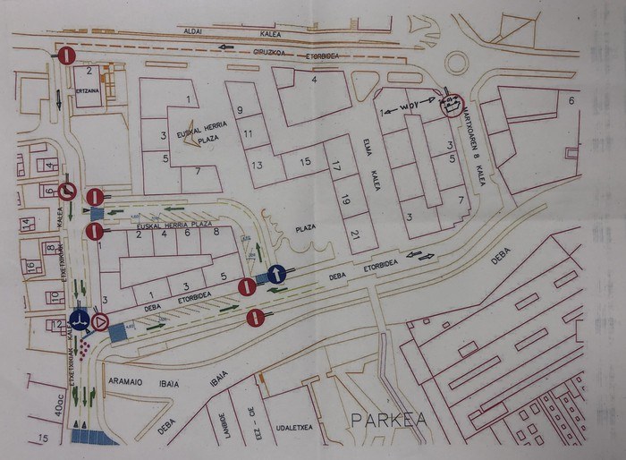 Cambios de tráfico en Arrasate por la adecuación de las calles Garibai, Biteri, Gipuzkoa, Deba y Etxetxikiak a la desescalada