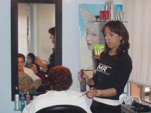 Concurso público para la explotación de las peluquerías de Abaroa y de Iturbide