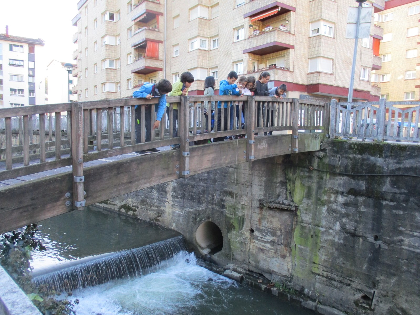 El agua de Arrasate, eje de la Agenda Escolar 21