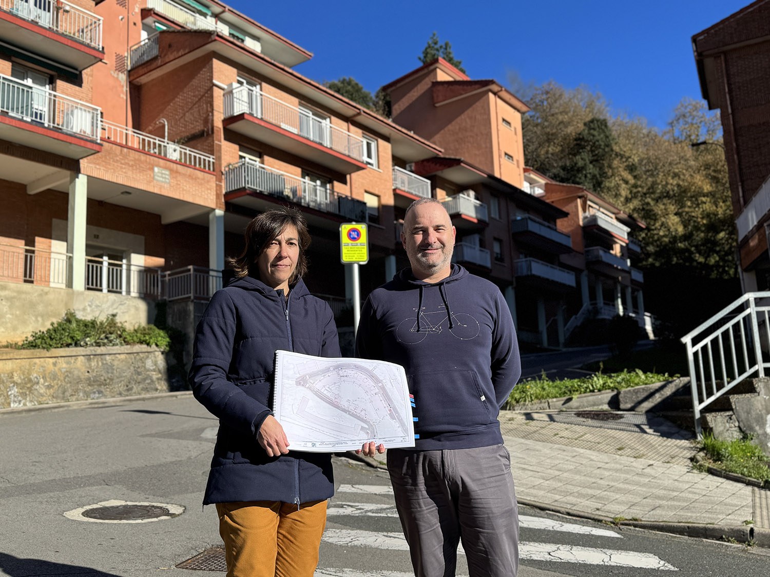 El lunes comenzará la primera fase de las obras de reurbanización del barrio de Altamira "para hacer un barrio más acogedor y accesible"