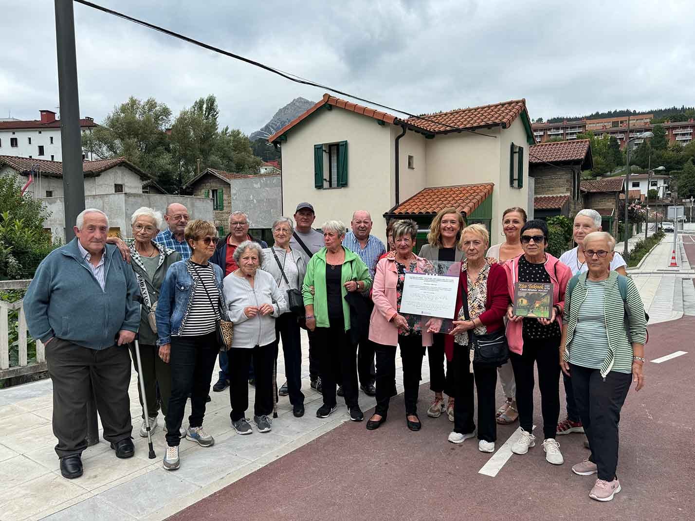 Las Casas Pequeñas (Etxe Txikiak) tendrán una placa para conmemorar el 100 aniversario