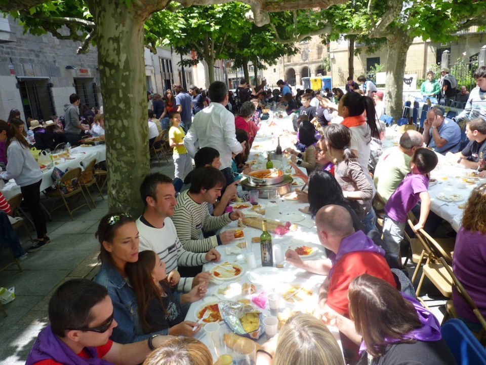 Las inscripciones para la comida Zeuk iñ zeuk jan se han abierto hoy