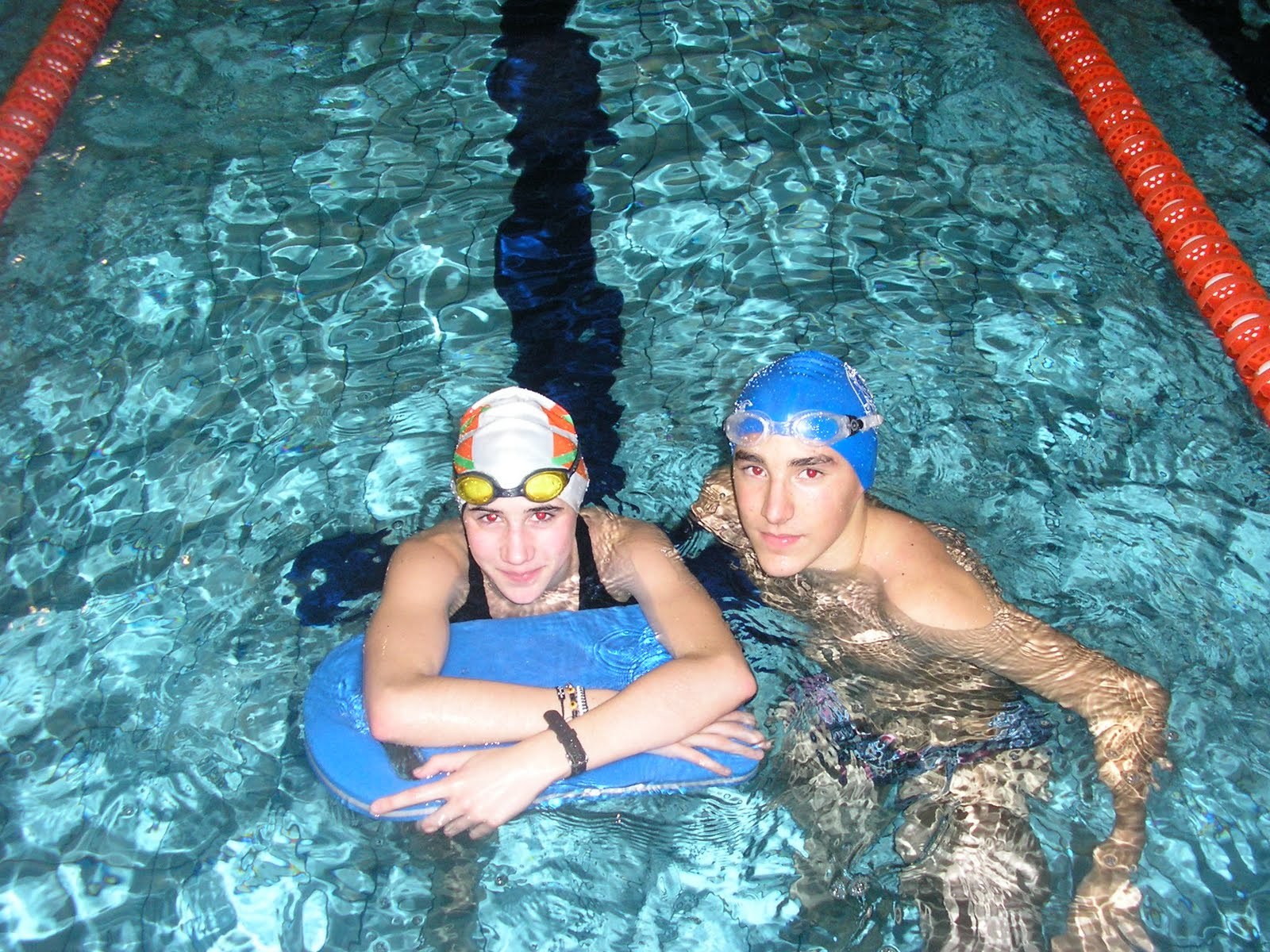 AUKEA propone diferentes alternativas a aquellas personas usuarias de las piscinas interiores