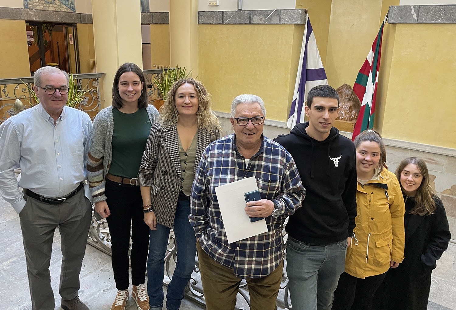 Santa Águeda se abre a las nuevas generaciones con el objetivo de mantener la costumbre, y hacen un llamamiento a participar este domingo