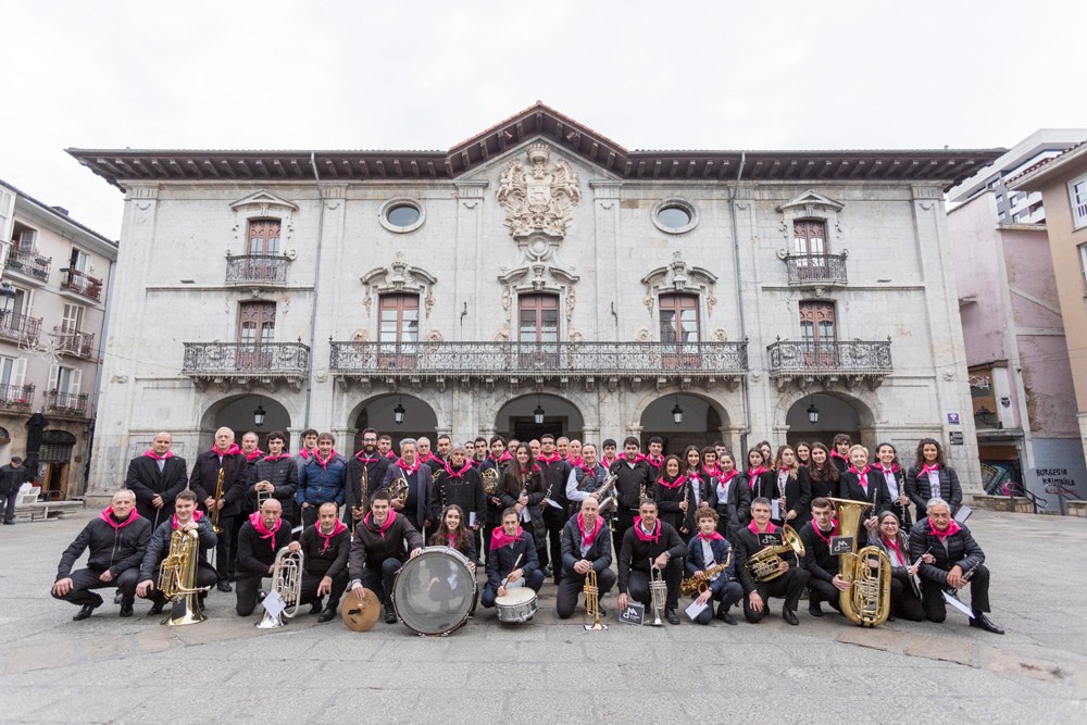Arrasate Musikal Banda eta Goikobalu