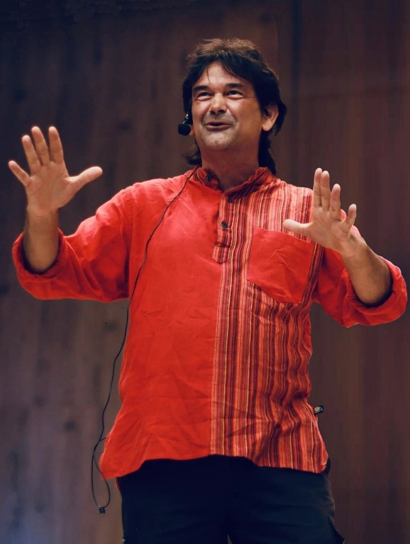 May Gorostiaga (Helduentzako kontaketa) May Gorostiaga (Helduentzako kontaketa)