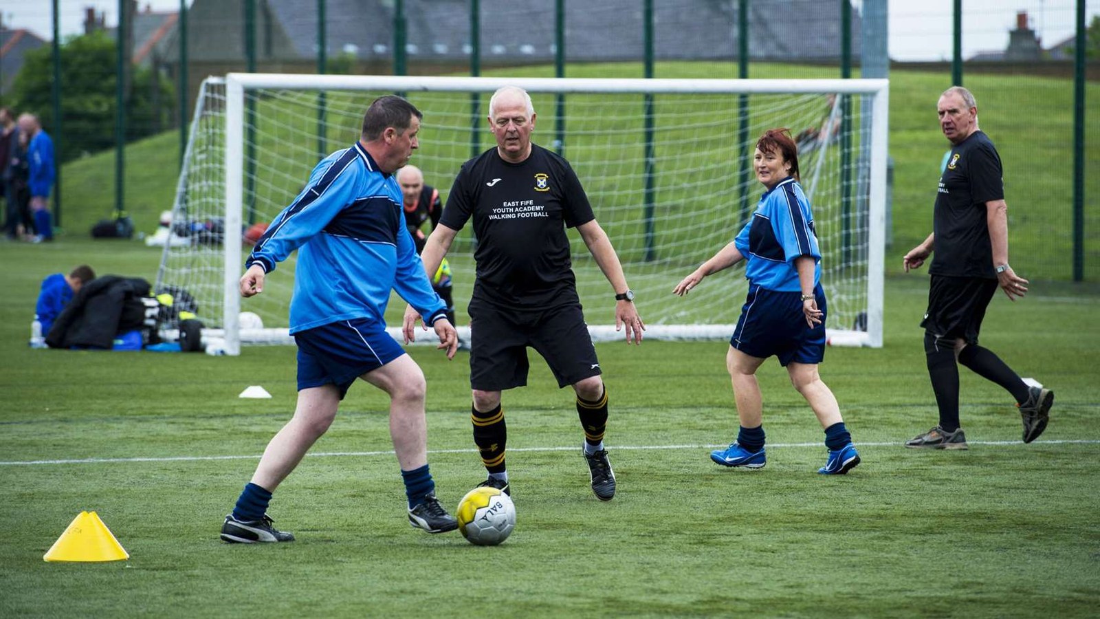 Arrasateko Udalak eta Real Sociedad Fundazioak Walking Football proiektua jarri dute martxan elkarlanean