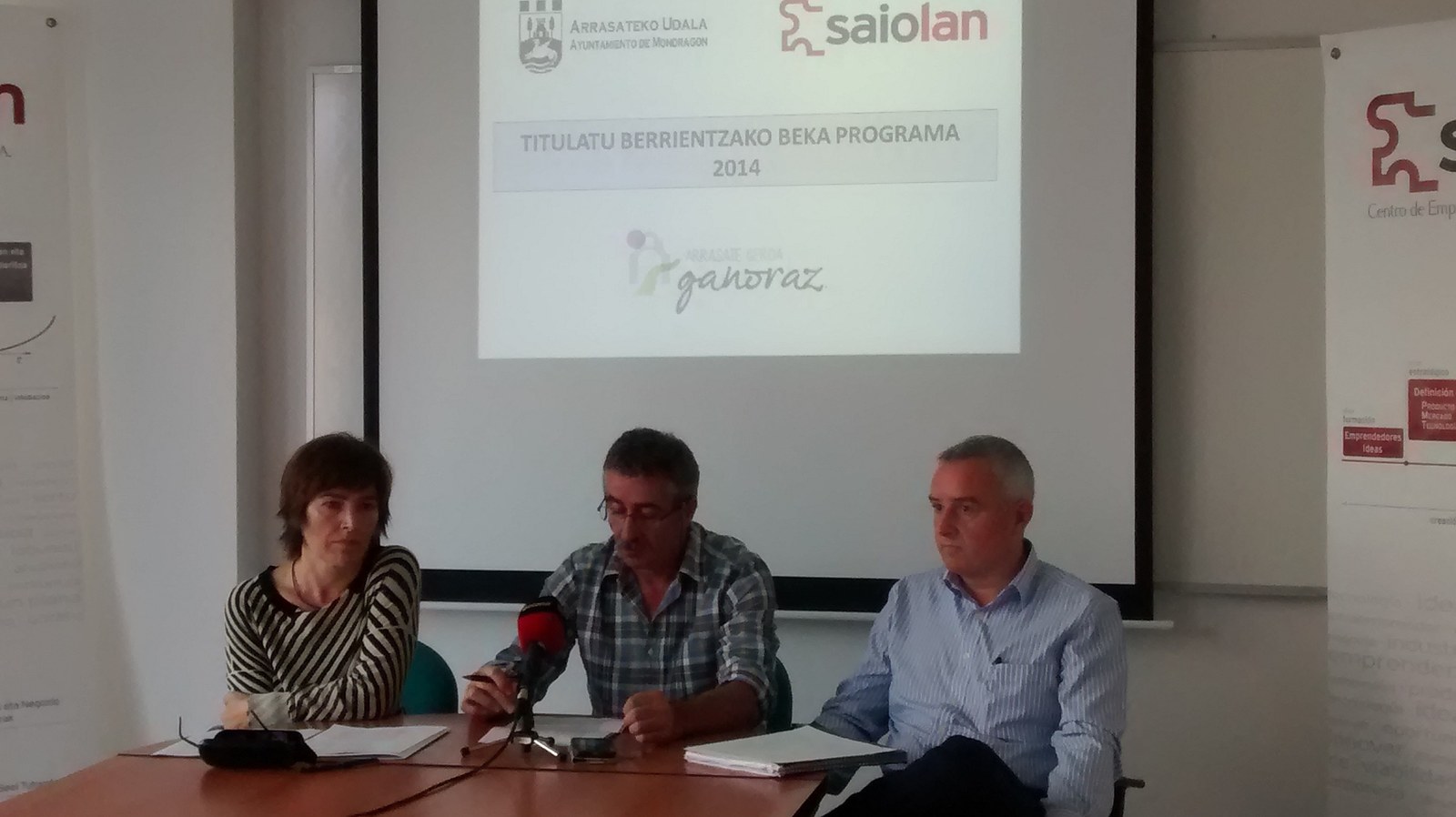 Titulatu berrientzako beken proiektuak banatzeko prozesua hasi da.