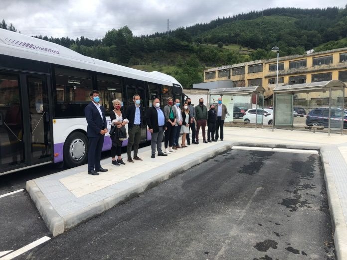 Zalduspeko autobus geltokia eta herribusaren 3. linea hibrido berria abian astelehenetik aurrera, uztailak 19.