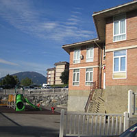 santa marina txikituta Santa Marinako eraikina
