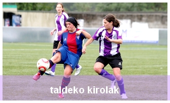 Argazkiaren data 2011/05/14, Flickr-en ikusia 2017/11/28 https://flic.kr/p/9HVghF T Futbola, saskibaloia, errugbia, eskubaloia, milaka aukera dituzue Arrasaten lagunen artean disfrutatzeko.